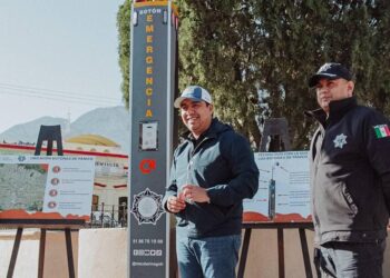 JESUS NAVA ALCALDE DE SANTA CATARINA INSTALA BOTONES DE PÁNICO PARA LA SEGURIDAD DE LOS SANTACATARINENSES