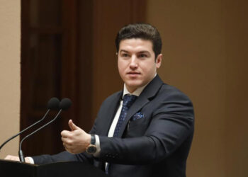 SAMUEL GARCÍA IMPUGNA REFORMAS DEL CONGRESO; SCJN DESECHA DEMANDA