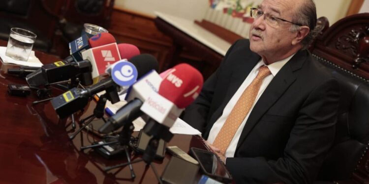 JAVIER NAVARRO, SECRETARIO GENERAL DE GOBIERNO REPRUEBA ACTUAR DEL PRIAN POR SUSPENSIÓN DE AUDIENCIA EN CONGRESO DE NUEVO LEÓN