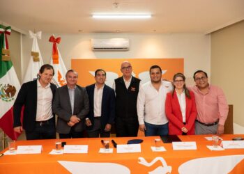 PONCHO ROBLEDO SE SUMA A MOVIMIENTO CIUDADANO