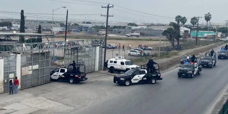 REALIZAN REVISIÓN EN PENAL DE APODACA