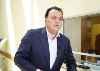 MANUEL MADERO PROPONE REFORMA DE LEY PARA PROTEGER A LOS NIÑOS