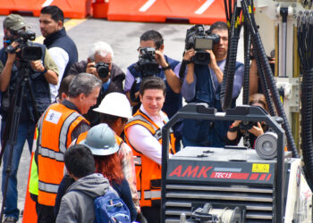 SAMUEL GARCÍA INICIA CONSTRUCCIÓN DE LÍNEA 4 DEL METRO