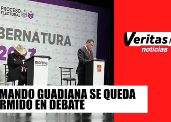ARMANDO GUADIANA SE QUEDA DORMIDO EN DEBATE