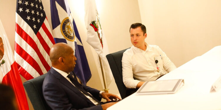 PROPONE COLOSIO TREN MONTERREY-HOUSTON 1 PROPONE COLOSIO TREN MONTERREY-HOUSTON