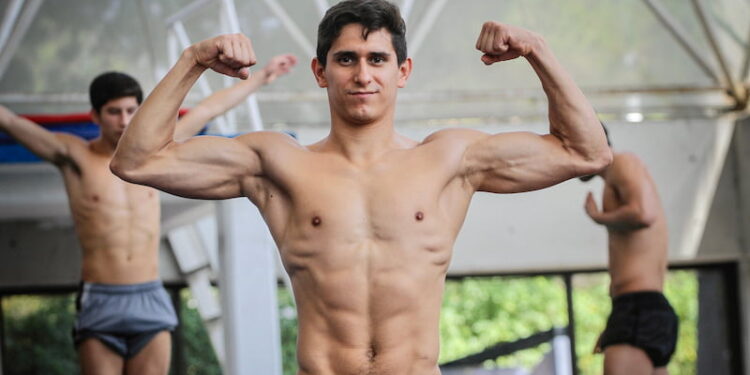 ABRE ONLY FANS CLAVADISTA REGIO