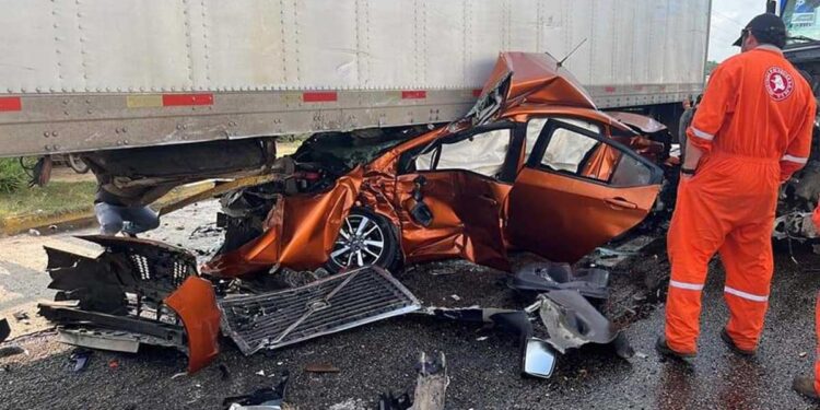 SALE VIVO DE MILAGRO