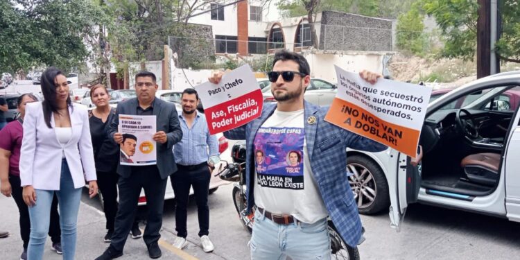 COMPARECE EXDIRECTOR DE COMUNICACIÓN EN LA ASE; ACUSA PERSECUCIÓN DEL PRIAN 1 COMPARECE EXDIRECTOR DE COMUNICACIÓN EN LA ASE; ACUSA PERSECUCIÓN DEL PRIAN