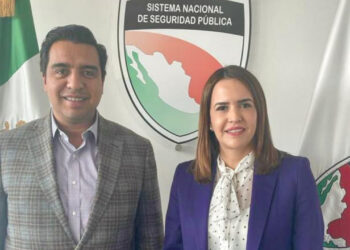 VA JESÚS NAVA CON CLARA LUZ POR RECURSOS