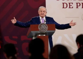 AMLO ASEGURA TENER PRUEBAS DEL TRÁFICO DE FENTANILO ENTRE CHINA Y MÉXICO