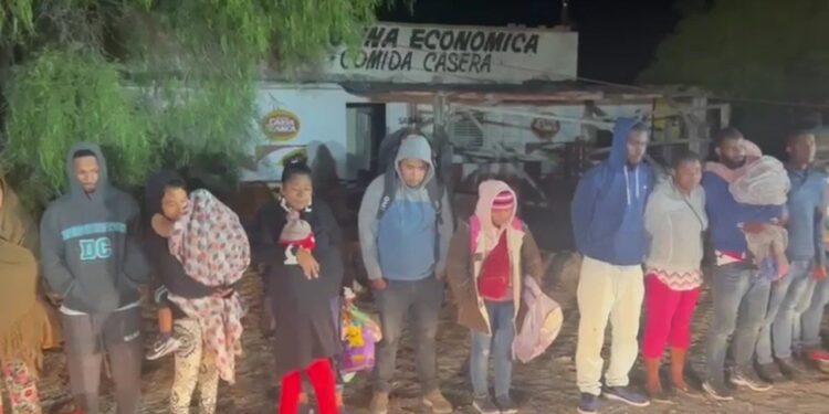 RESCATAN EN NUEVO LEÓN A 40 DE 50 MIGRANTES SECUESTRADOS 1 RESCATAN EN NUEVO LEÓN A 40 DE 50 MIGRANTES SECUESTRADOS