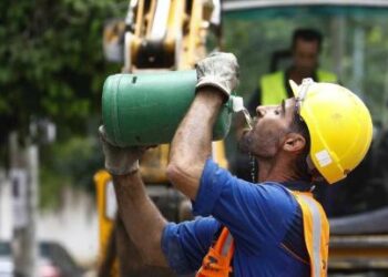 PIDE ESTADO REDUCIR JORNADAS AL SOL DE TRABAJADORES