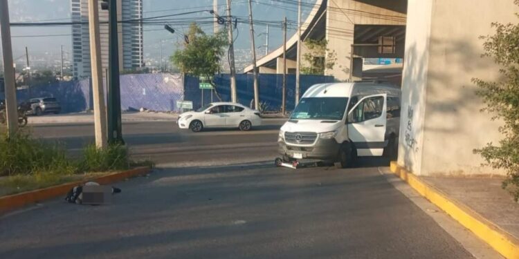 ATROPELLAN A HOMBRE EN PATÍN ELÉCTRICO