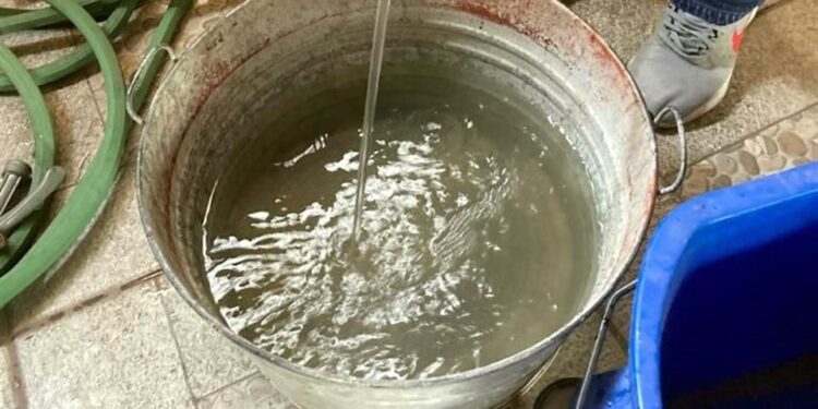 REESTABLECE AYD SUMINISTRO DE AGUA EN 95% DE LAS COLONIAS 1 REESTABLECE AYD SUMINISTRO DE AGUA EN 95% DE LAS COLONIAS