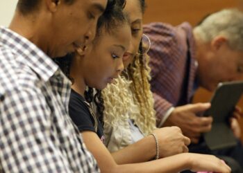 PAGARÁ MC DONALD’S  800 MIL DLS A NIÑA POR QUEMADURAS CON NUGGET