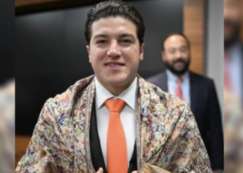 REGRESA SAMUEL DE INDIA CON 7 MIL EMPLEOS PARA NL