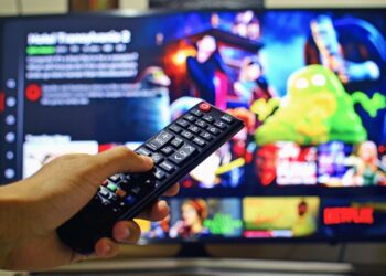 ¡REVOLUCIÓN EN EL STREAMING! “GOOGLE TV” ARRASA CON SU INNOVADORA OFERTA: MÁS DE MIL CANALES GRATUITOS PARA COMPETIR CON NETFLIX
