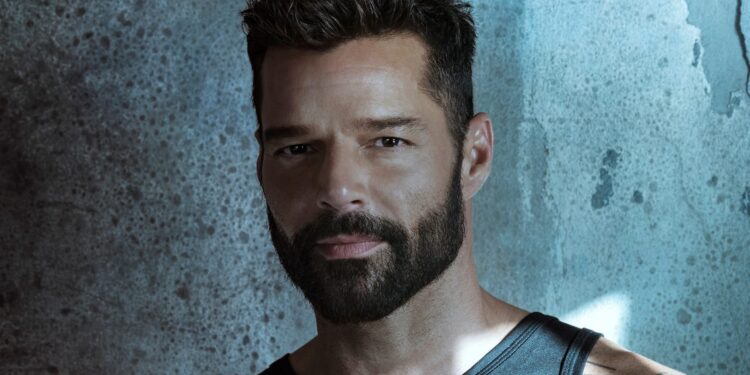 RICKY MARTIN Y CHRISTIAN NODAL: EL INMINENTE ENCUENTRO MUSICAL QUE PROMETE ELECTRIZAR LOS ESCENARIOS 1 Fotografía vía Sony Music