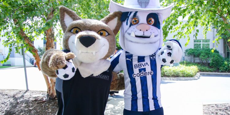 RAYADOS Y NASHVILLE SC, UNIDOS EN UNA NOBLE CAUSA ANTES DE LA SEMIFINAL: GENERANDO SONRISAS ENTRE LOS MÁS JOVENES 1 Fotografía vía X: Rayado