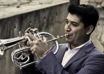 Pacho Flores vía: pachoflores.com