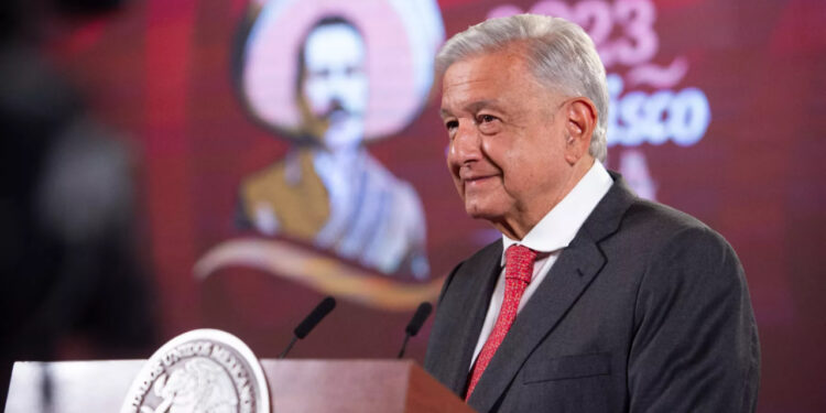 AMLO RESALTA UN AUMENTO DE 14 VECES EN LA INVERSIÓN DE PROGRAMAS SOCIALES PARA JÓVENES 1 AMLO RESALTA UN AUMENTO DE 14 VECES EN LA INVERSIÓN DE PROGRAMAS SOCIALES PARA JÓVENES