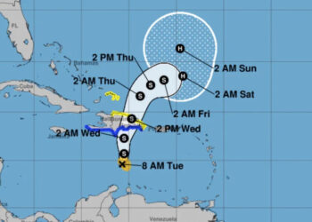 TORMENTA TROPICAL FRANKLIN SE APROXIMA A LA ISLA LA ESPAÑOLA: PREVISIONES Y ADVERTENCIAS
