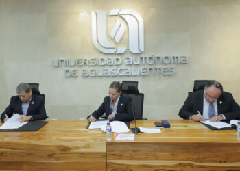 UNIVERSIDAD AUTÓNOMA DE AGUASCALIENTES E INSTITUTO DE SERVICIOS DE SALUD FIRMAN ACUERDO PARA ABORDAR SALUD MENTAL