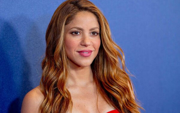 SHAKIRA RECIBIRÁ UN HOMENAJE MONUMENTAL EN SU CIUDAD NATAL: ESTATUA DE SEIS METROS DE ALTURA EN PREPARACIÓN 1 SHAKIRA RECIBIRÁ UN HOMENAJE MONUMENTAL EN SU CIUDAD NATAL: ESTATUA DE SEIS METROS DE ALTURA EN PREPARACIÓN