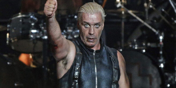 FISCALÍA DE BERLÍN CIERRA INVESTIGACIÓN DE AGRESIÓN SEXUAL CONTRA CANTANTE DE RAMMSTEIN, TILL LINDEMANN 1 FISCALÍA DE BERLÍN CIERRA INVESTIGACIÓN DE AGRESIÓN SEXUAL CONTRA CANTANTE DE RAMMSTEIN, TILL LINDEMANN