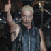 FISCALÍA DE BERLÍN CIERRA INVESTIGACIÓN DE AGRESIÓN SEXUAL CONTRA CANTANTE DE RAMMSTEIN, TILL LINDEMANN
