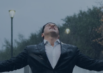 FESTEJA SAMUEL GARCÍA LLEGADA DE LLUVIAS A NL