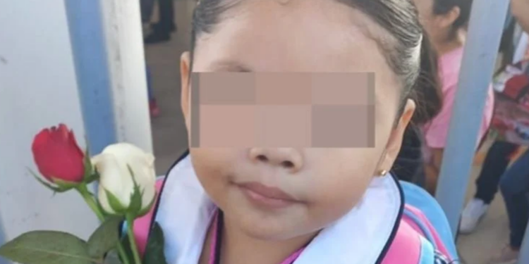 MUERE NIÑA EN KINDER; SE ATORA EN RESBALADILLA 1 MUERE NIÑA EN KINDER; SE ATORA EN RESBALADILLA