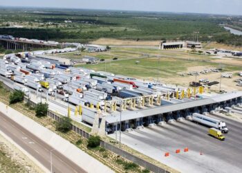 INVERTIRÁ TEXAS 600 MDD EN AMPLIAR CONEXIÓN CON PUENTE COLOMBIA EN NL