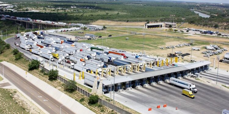 INVERTIRÁ TEXAS 600 MDD EN AMPLIAR CONEXIÓN CON PUENTE COLOMBIA EN NL 1 INVERTIRÁ TEXAS 600 MDD EN AMPLIAR CONEXIÓN CON PUENTE COLOMBIA EN NL