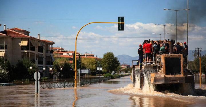 GRAVES INUNDACIONES EN LIBIA DEJAN UN PRESUNTO SALDO DE MÁS DE 2,000 MUERTES 1 GRAVES INUNDACIONES EN LIBIA DEJAN UN PRESUNTO SALDO DE MÁS DE 2,000 MUERTES