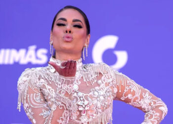 GOOGLE CHROME MÉXICO REVELA UN INTRIGANTE ENIGMA DE TAYLOR SWIFT: 1989 (TAYLOR’S VERSION)