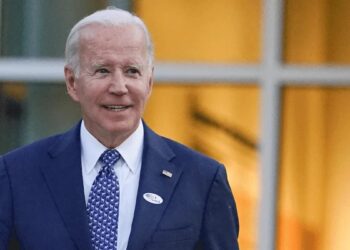 JOE BIDEN SUFRE DRAMÁTICA CAÍDA EN POPULARIDAD: SEIS DE CADA 10 ESTADOUNIDENSES DESCONTENTOS CON SU PRESIDENCIA