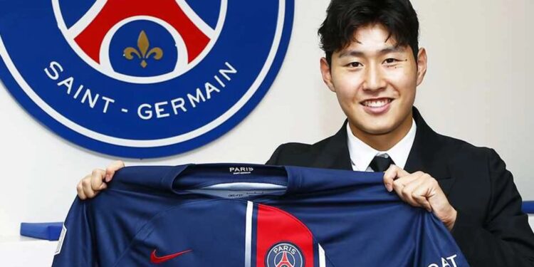 PSG TOMA MEDIDA DRASTICA: ‘CEDE’ A KANG IN LEE PARA EVITAR 21 MESES DE SERVICIO MILITAR EN COREA DEL SUR