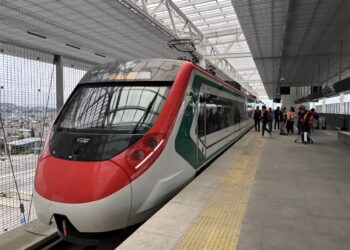 INAUGURACIÓN HISTÓRICA DEL TREN INTERURBANO MÉXICO-TOLUCA: DESCUBRE EL IMPACTANTE PRECIO DEL PRIMER TRAMO