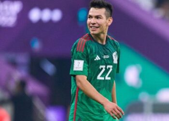 GRAN DEBUT EN LA CHAMPIONS LEAGUE: EL CHUCKY LOZANO LLEGA A LA CASA DEL ARSENAL CON EL PSV