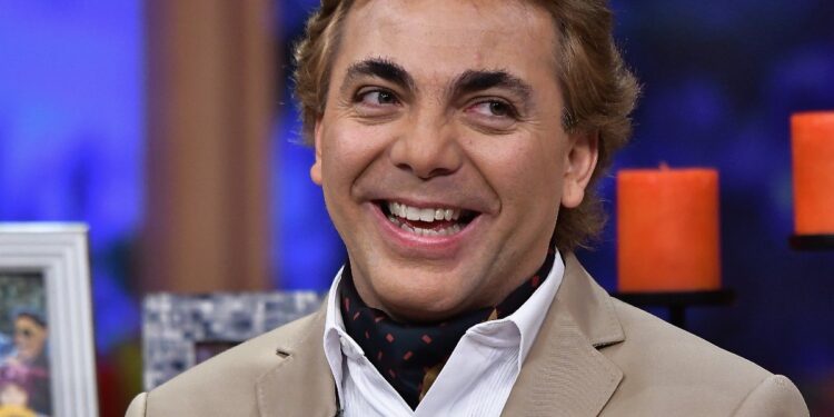 CRISTIAN CASTRO RECLAMA SU PROPIO ESPACIO: "NO ME COMPAREN CON LUIS MIGUEL" 1 CRISTIAN CASTRO RECLAMA SU PROPIO ESPACIO: “NO ME COMPAREN CON LUIS MIGUEL”