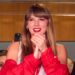 TAYLOR SWIFT ACEPTA INVITACIÓN DE KELCE PARA PRESENCIA HISTÓRICA EN EL ARROWHEAD STADIUM 7 TAYLOR SWIFT ACEPTA INVITACIÓN DE KELCE PARA PRESENCIA HISTÓRICA EN EL ARROWHEAD STADIUM