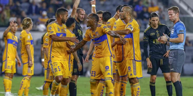 LOS TIGRES DE UANL MUESTRAN AMBICIÓN SIN LÍMITES: RAFAEL CARIOCA APUNTA A LO MÁS ALTO EN EL APERTURA 2023 1 LOS TIGRES DE UANL MUESTRAN AMBICIÓN SIN LÍMITES: RAFAEL CARIOCA APUNTA A LO MÁS ALTO EN EL APERTURA 2023