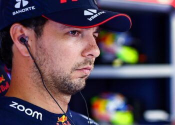 “EL DESAFÍO DE SER MEXICANO EN LA FÓRMULA 1”: CHECO PÉREZ DESVELA LA CRUDA REALIDAD DE LAS CRÍTICAS POR SU NACIONALIDAD