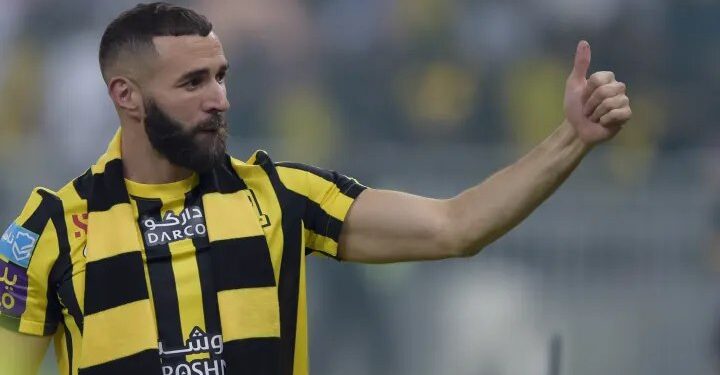 KARIM BENZEMA EN DOLOR: POSIBLE LESIÓN MUSCULAR SACUDE AL MUNDO DEL FÚTBOL