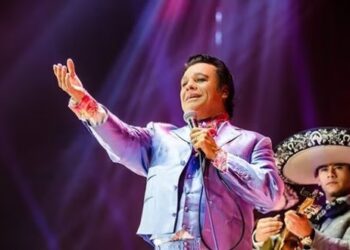 ¡EL GRAN RETORNO DE JUAN GABRIEL! ‘El Divo de Juárez’ Impacta al Mundo con un Deslumbrante y Jamás Escuchado Sencillo: ‘Méxxico Es Todo’