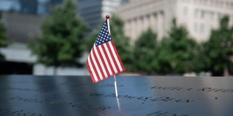 VIGÉSIMO SEGUNDO ANIVERSARIO DEL 9/11: UNA MARCA INDELEBLE EN LA HISTORIA MUNDIAL 1 VIGÉSIMO SEGUNDO ANIVERSARIO DEL 9/11: UNA MARCA INDELEBLE EN LA HISTORIA MUNDIAL