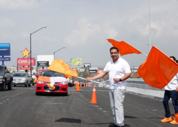 INAUGURA NAVA PRIMER CUERPO DE MEGAPUENTE