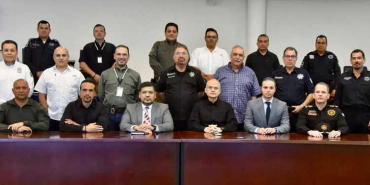 ACUERDAN ESTADO MUNICIPIOS Y FISCALÍA ACCIONES POR LA SEGURIDAD 1 ACUERDAN ESTADO MUNICIPIOS Y FISCALÍA ACCIONES POR LA SEGURIDAD