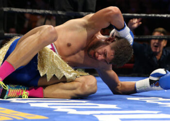 ANYA TAYLOR-JOY Y MALCOLM MCRAE CELEBRAN SU BODA EN VENECIA CON ESTILO